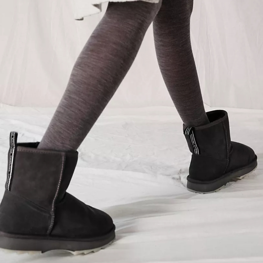 EMU Australia Sharky Boot Gray size 6*